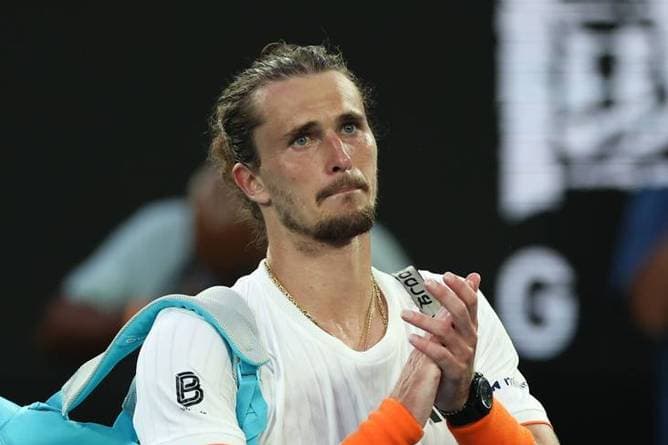 Zverev unterliegt Alcaraz im Halbfinale