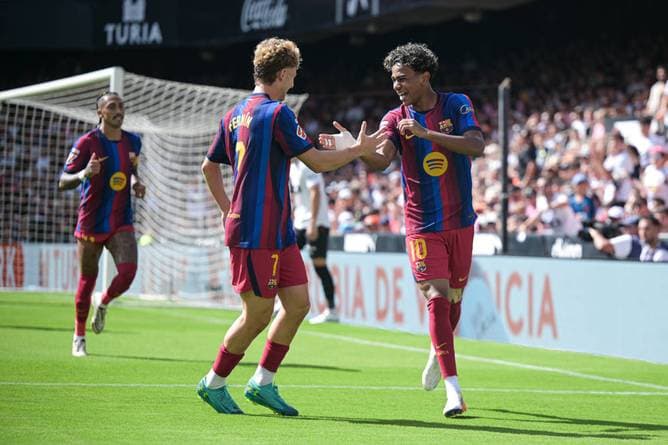 Yamal glänzt bei Barca-Gala