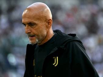 Juve müht sich zum Auftaktsieg