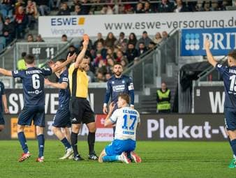 Sieg in Unterzahl lässt alle jubeln