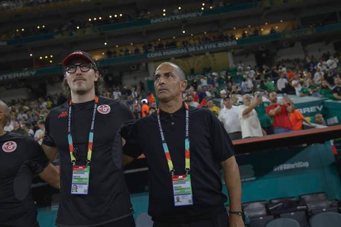 Trainer-Aus während der WM!