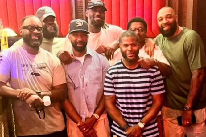 Dieses LeBron-Foto heizt Gerüchte an