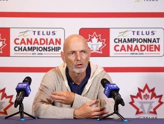 Thomas Müller wird beim Sieg der Vancouver Whitecaps zur Pause eingewechselt und in der zweiten Hälfte wieder runtergenommen. Trainer Jesper Sörensen erklärt, was dahintersteckte.