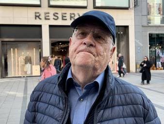 Leroy Sané und Leon Goretzka stehen für die kommenden Länderspiele im Aufgebot der deutschen Nationalmannschaft. Die Fans bewerten ihre Nominierung durch Bundestrainer Julian Nagelsmann und diskutieren zugleich die Chancen Deutschlands auf den Gewinn der Weltmeisterschaft.