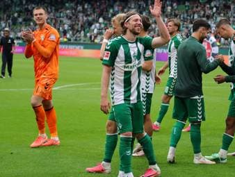 „Gänsehautmoment“: Werder feiert Comebacker Weiser