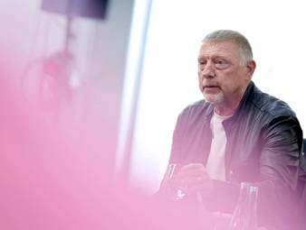 Becker kämpft mit den Tränen