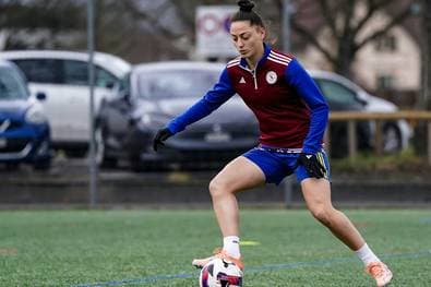 Bayer holt Kosovo-Nationalspielerin