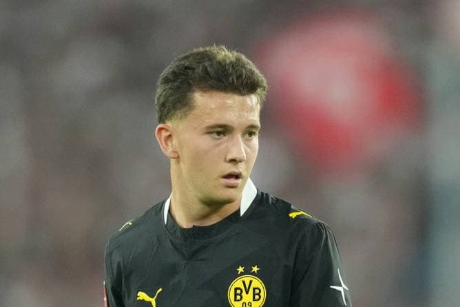 BVB-Neuzugang für Duelle gegen den DFB berufen