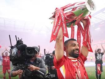 Nach der Abschiedsankündigung von Mohamed Salah würdigt Liverpool-Legende Steven Gerrard den Ägypter. Gerrard stellt Salah auf eine Stufe mit den großen Liverpool-Legenden.