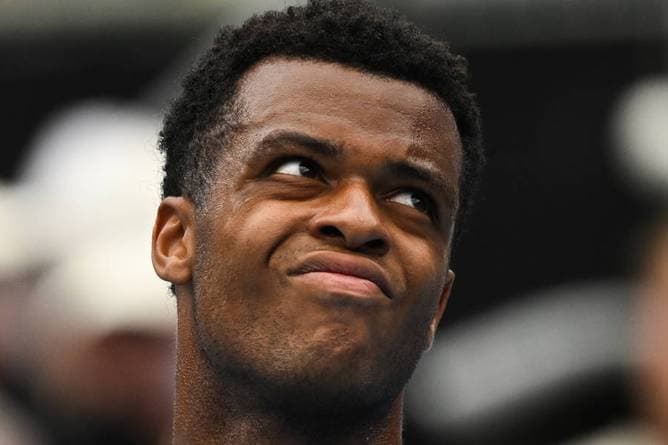 Tennis-Star verletzt sich mit bitterem Missgeschick