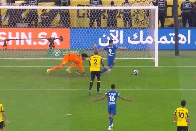 Dieser dicke Patzer stürzt Benzema und Co.