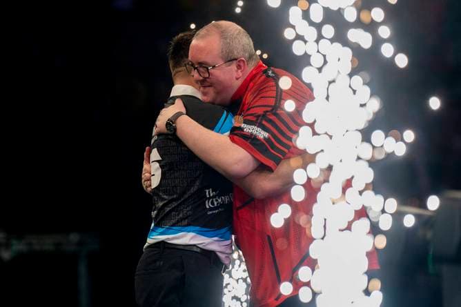 JETZT LIVE im TV & Stream: Finale! Bunting schockt Price