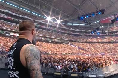 WWE-Megashow mischt viele Karten neu