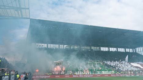 Wolfsburg zündete Pyrotechnik im Stadion am Millerntor