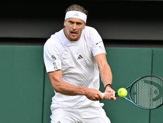 Ereignisreicher zweiter Tag in Wimbledon. Während Alexander Zverev brilliert, wird es ein düsterer Tag für die deutschen Damen. Zwei der Großen des Sports haben hingegen ihren großen Auftritt.