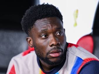 Eberl spricht Davies-Machtwort