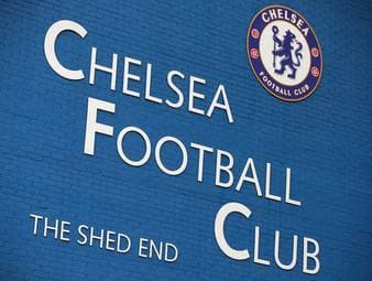 Der FC Chelsea ist aufgrund von Verstößen gegen die finanziellen Regeln der Premier League bestraft worden. Die West-Londoner müssen eine Geldstrafe von 10,75 Millionen Pfund – umgerechnet 12,5 Millionen Euro – zahlen.