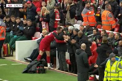 Herzerwärmend! Krebskranker Eriksson jubelt mit Liverpool