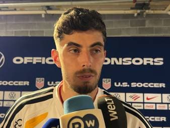 DFB-Stars leiden mit Karl