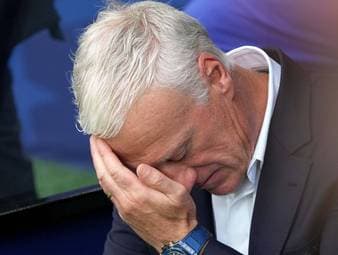 Trauerfall: Frankreich-Coach reist ab