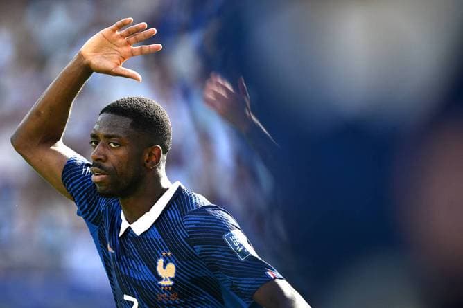 Dembélé lacht unsportlichen Gegenspieler aus