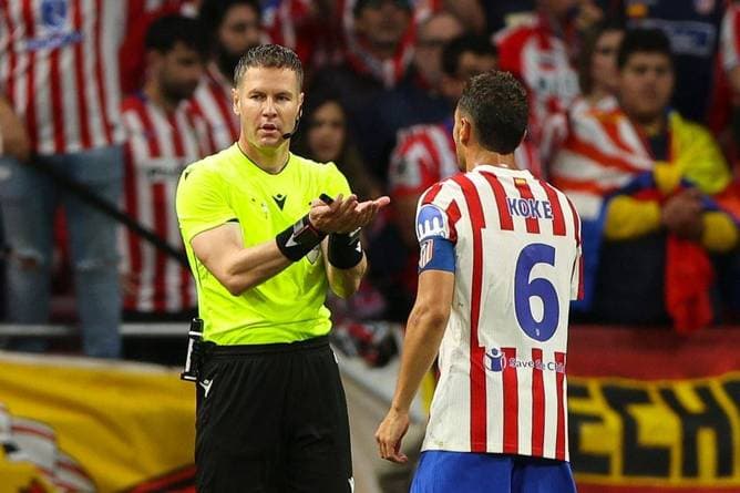 Gräfe mutmaßt, dass es ihm nun an den Kragen geht