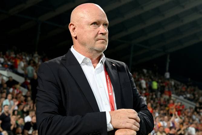 Färöer-Schock sorgt für Trainer-Aus