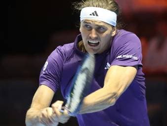 Zverev trotzt körperlichen Problemen