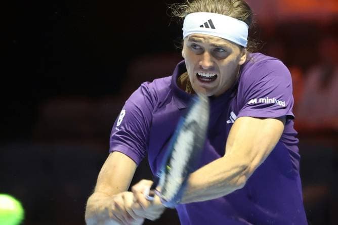 Zverev trotzt körperlichen Problemen