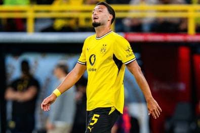Gegen den HSV: Dortmund bangt um Bensebaini