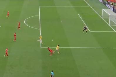 "Unglaublich!" Böser Xhaka-Patzer bleibt ungestraft