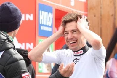 Eine Nation verabschiedet ihren Helden