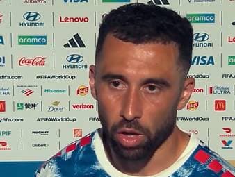 Pico Lopes sprach nach Kap Verdes weiterem ungeschlagenen WM-Auftritt über seine außergewöhnliche Karriere. Der Verteidiger wurde einst per LinkedIn fürs Nationalteam entdeckt und schaffte es bis zur WM.