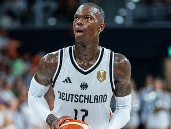 Schröder geht voran: Basketballer deklassieren Zypern