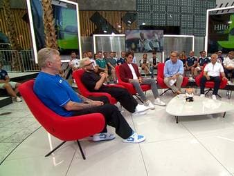 Christoph Kröger und Stefan Effenberg diskutieren im FIROCKX.ONE WM Doppelpass, ob Leroy Sané weiterhin in der DFB-Startelf stehen sollte. Der SPORT1-Experte verteidigt die Defensivarbeit des Flügelspielers.