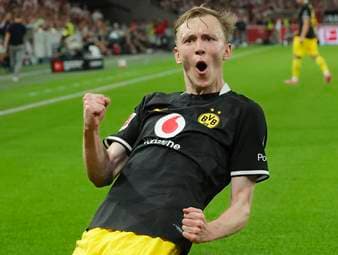 Beier schießt Dortmund an die Tabellenspitze