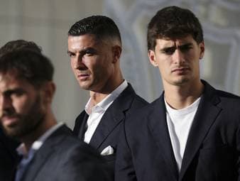 Portugal gedenkt verstorbenem Jota