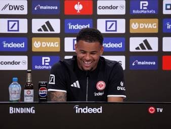 Nach seinem Wechsel vom SC Freiburg zu Eintracht Frankfurt findet Noah Atubolu bemerkenswerte Worte über seinen Ex-Klub.