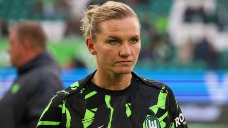 Popp ist mit Wolfsburg in Lyon gefordert