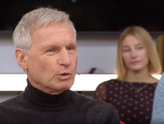 Vor dem Spiel gegen den FC Bayern bestimmen bei der TSG Hoffenheim die Nebenkriegsschauplätze die Schlagzeilen. Einige reagieren fassungslos auf das Vorgehen der Ultras. 