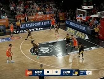 Die BBL-Highlights der Basketball-Partie RASTA Vechta - MHP RIESEN Ludwigsburg im Video.