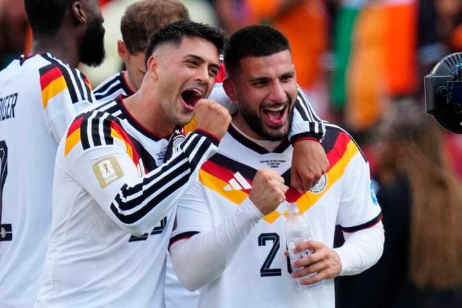 Deutsche Fans begeistern Undav