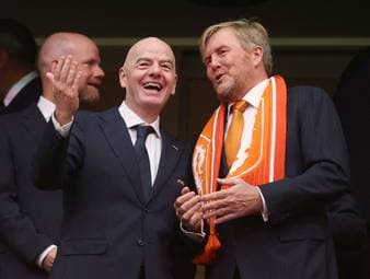 Willem-Alexander trifft Infantino