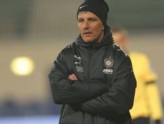 Aue wirft Trainer Härtel raus