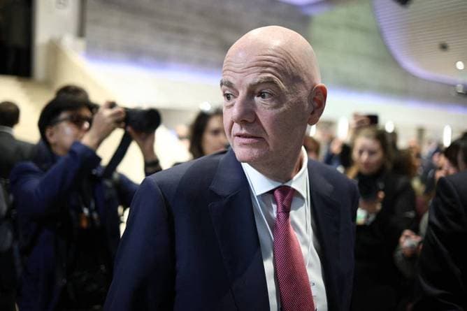 "Moralisch degeneriert": Heftige Kritik an Infantino
