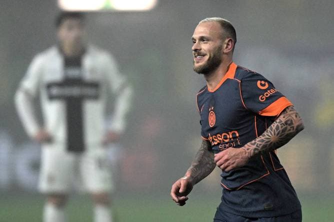 Inter Mailand festigt Platz eins