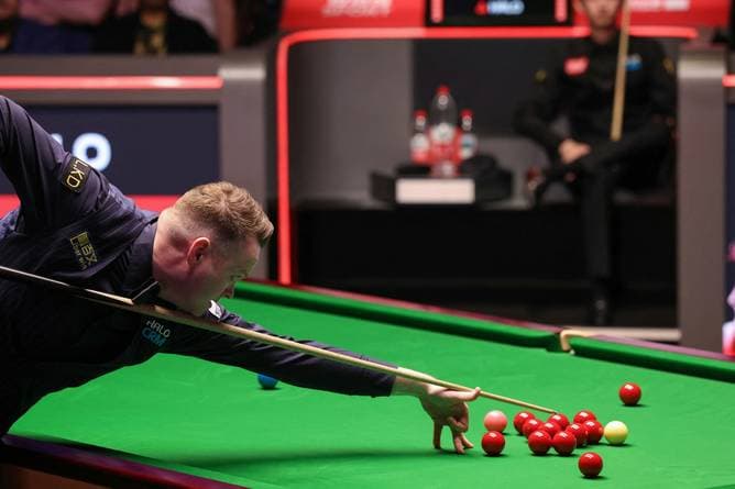 Enges Finale bei der Snooker-WM