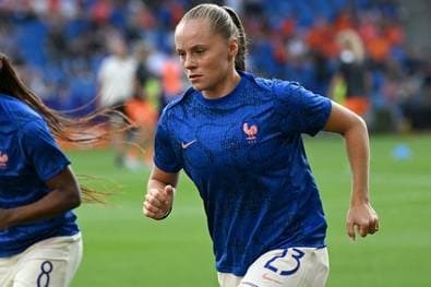 Wolfsburg schlägt in Paris zu