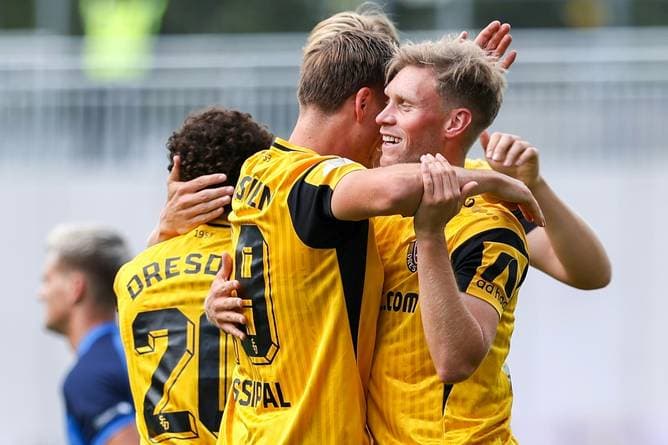 Historisches Schützenfest im Pokal