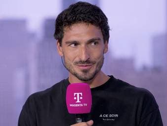 Deutschland ist im letzten WM-Gruppenspiel bereits als Gruppensieger durch. Könnte im Zuge einer Rotation jetzt die große Stunde von Oliver Baumann schlagen. Die Meinung von Mats Hummels zu diesem Thema könnte einige überraschen.
